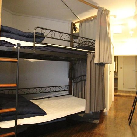 Отель Casa Ambrosia Осака Экстерьер фото